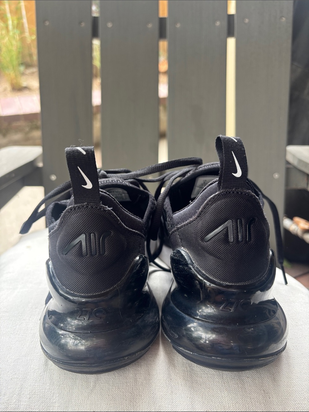 Nike women’s Black and White Air Max 270 Sneakers - Picture 4 of 8
